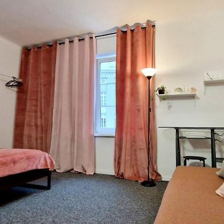Prywatny Pokoj W Sercu Warszawy Pokoj 6 Varşovia Exterior foto